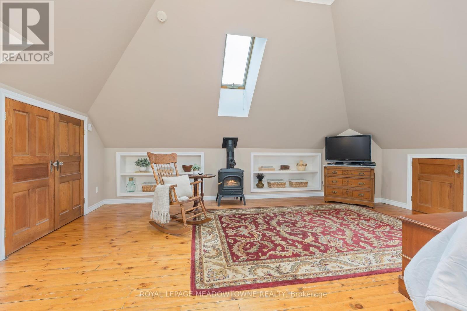 8 Queen Street, Halton Hills, Ontario  L7G 2E4 - Photo 34 - W13096092