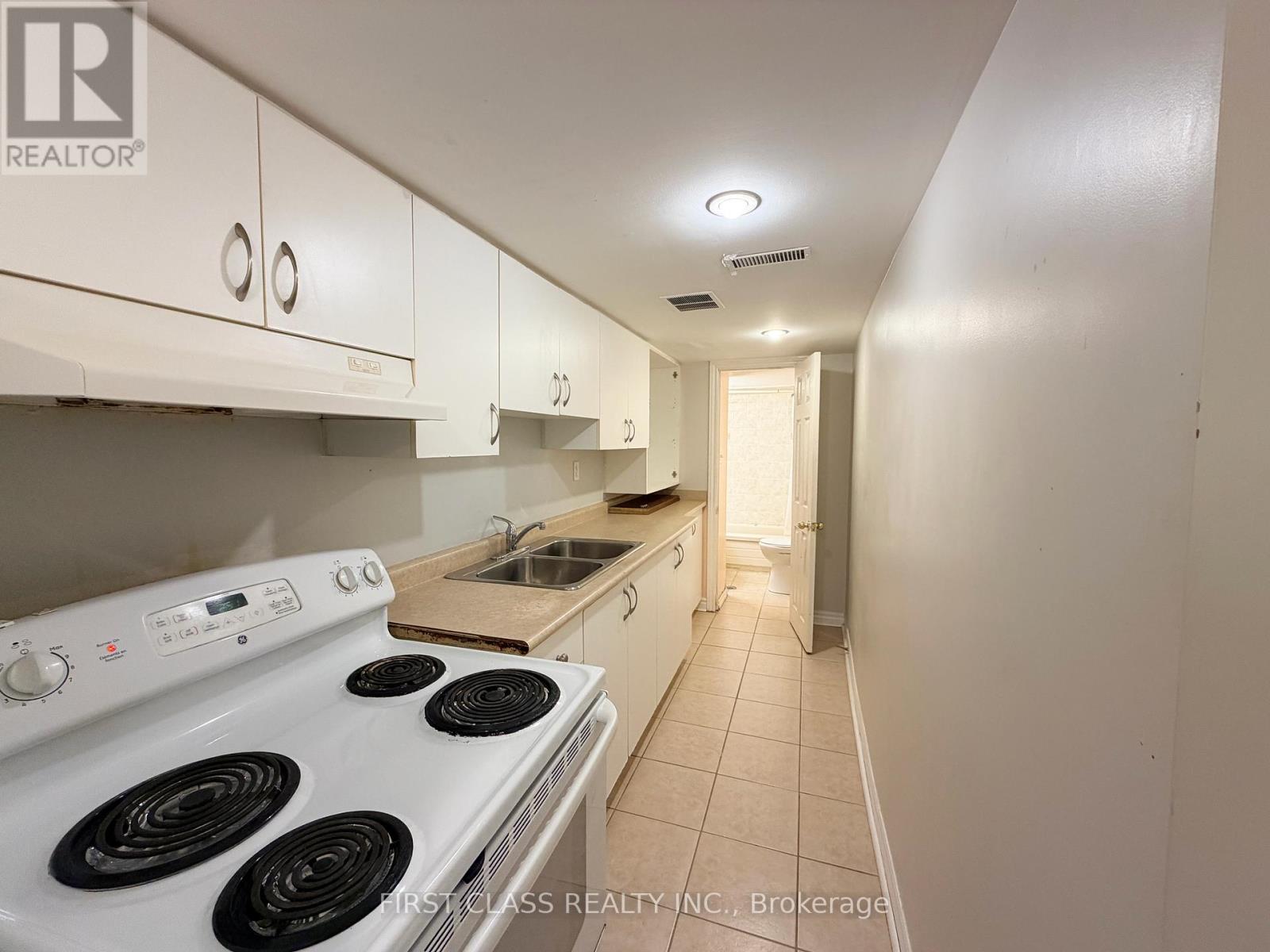30 Abdus Salam Street, Vaughan, Ontario  L6A 3A8 - Photo 17 - N13096472