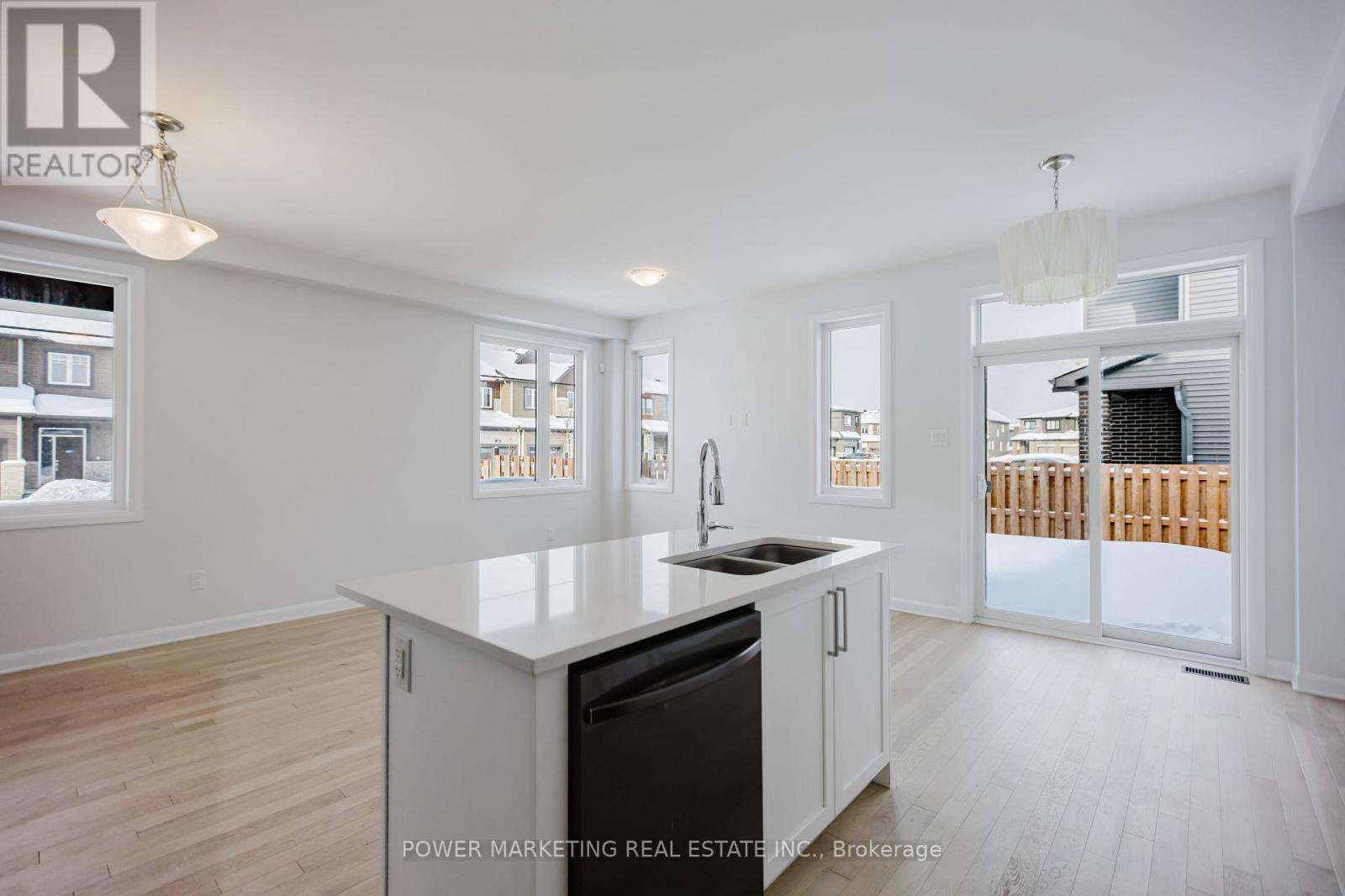 339 Blossom Pass Terrace, Ottawa, Ontario  K4A 5P2 - Photo 13 - X13085270