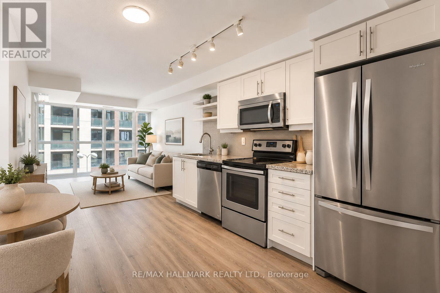 502 - 400 Adelaide Street E, Toronto, Ontario  M5A 1N4 - Photo 2 - C13087174