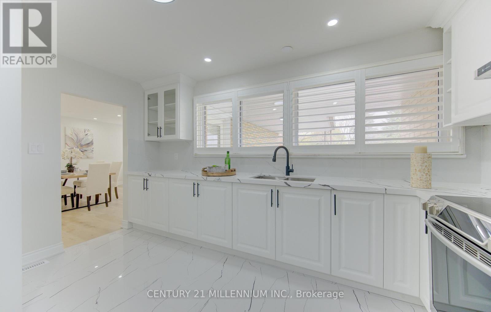 153 WOODHAVEN ROAD, Kitchener, Ontario