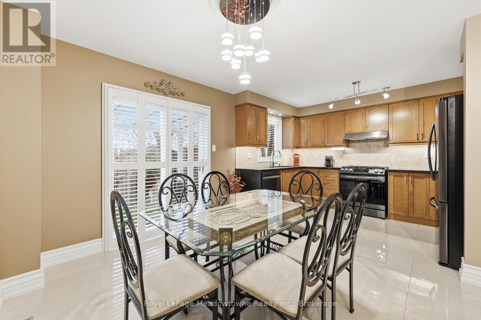 40 Coolspring Crescent, Caledon, Ontario  L7E 1W6 - Photo 11 - W13095620
