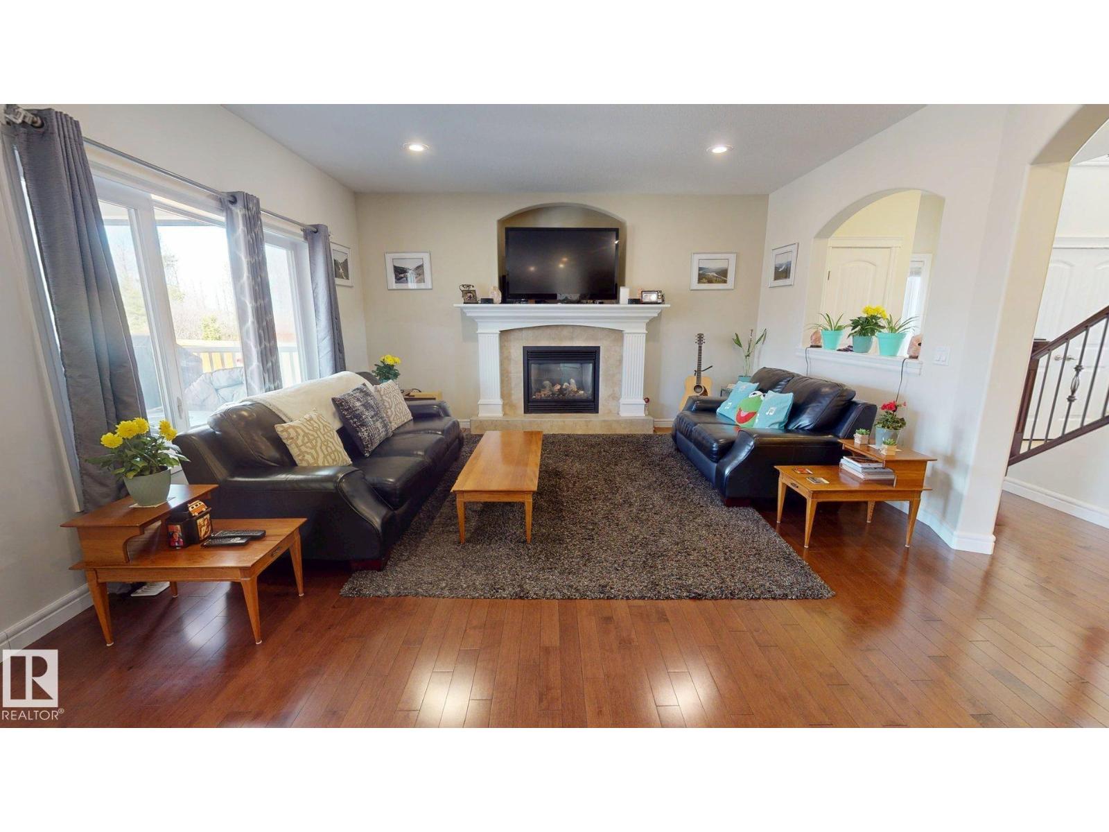 34 Vale Tc, Fort Saskatchewan, Alberta  T8L 0B1 - Photo 3 - E4486273