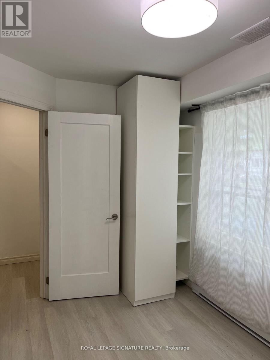 B/main - 54 Tuscarora Drive, Toronto, Ontario  M2H 2K3 - Photo 14 - C13096922