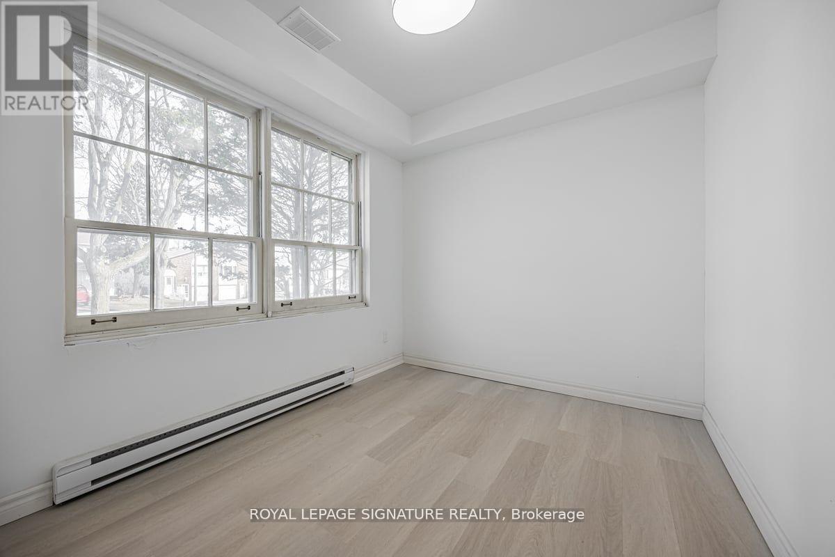 B/main - 54 Tuscarora Drive, Toronto, Ontario  M2H 2K3 - Photo 6 - C13096922