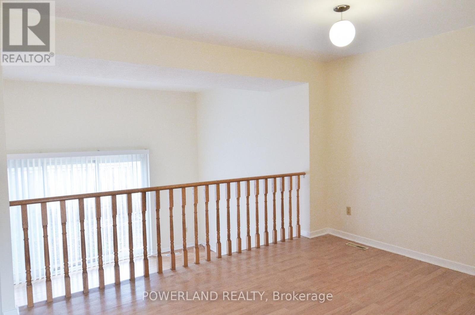 23 GRASS MEADOWAY WAY, Toronto, Ontario