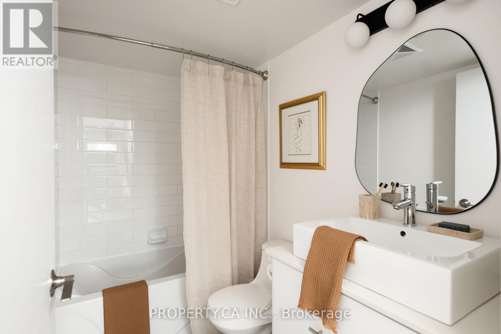 704 - 1171 Queen Street W, Toronto, Ontario  M6J 0A5 - Photo 10 - C13097250