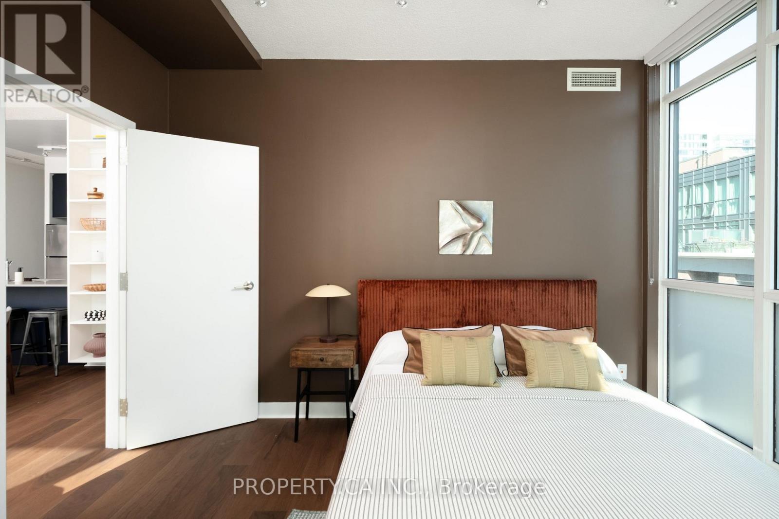 704 - 1171 Queen Street W, Toronto, Ontario  M6J 0A5 - Photo 7 - C13097250