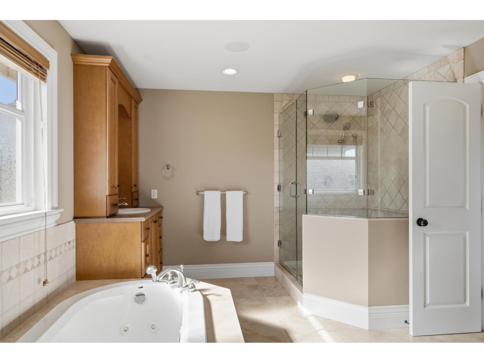 16398 36a Avenue, Surrey, British Columbia  V3Z 0M1 - Photo 22 - R3119845