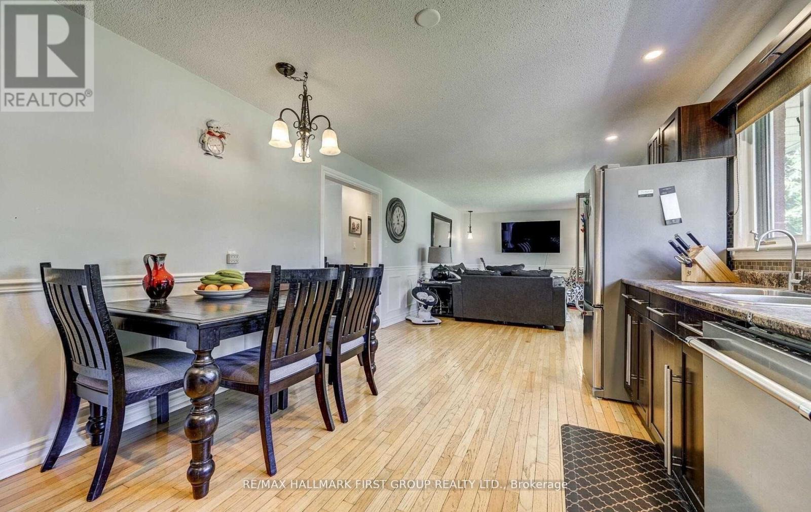 311 Frederick Street, Whitby, Ontario  L1N 3T5 - Photo 9 - E13096940