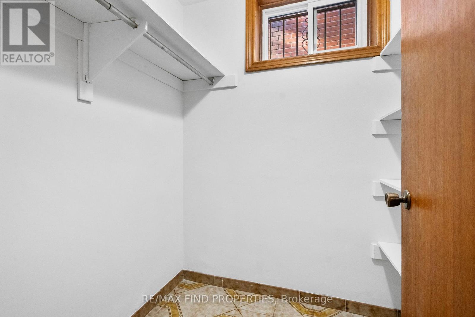 16 Mcdonald Avenue, Toronto, Ontario  M1L 3Y8 - Photo 36 - E13096966
