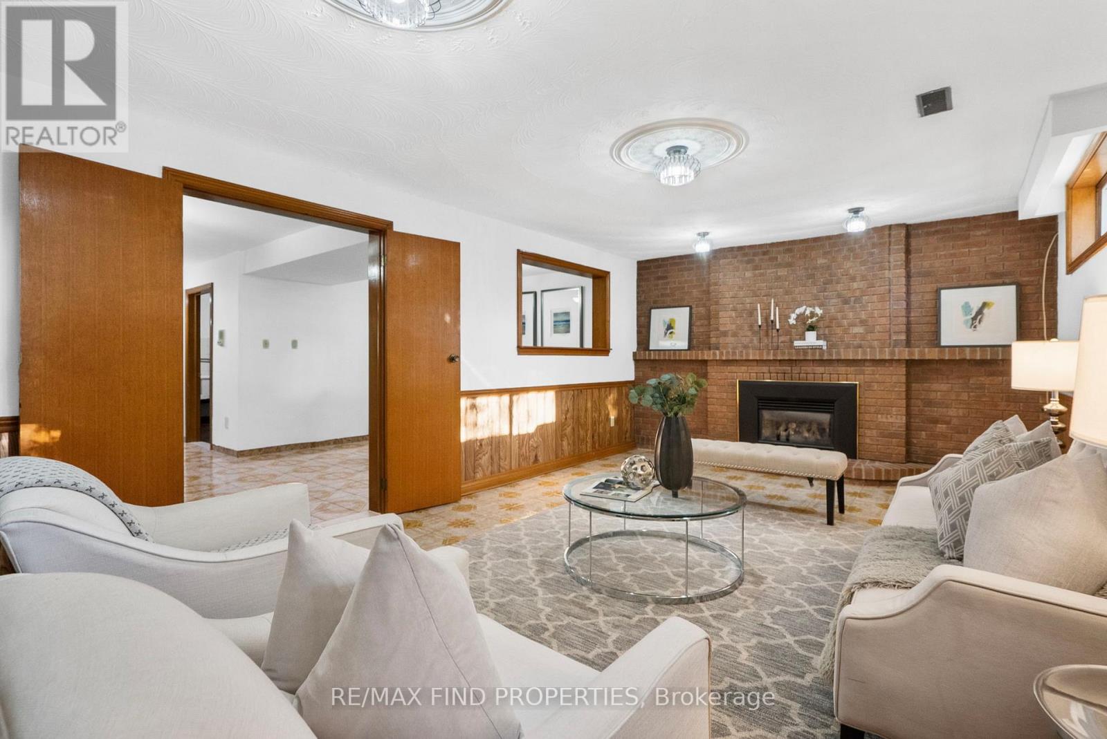 16 Mcdonald Avenue, Toronto, Ontario  M1L 3Y8 - Photo 43 - E13096966