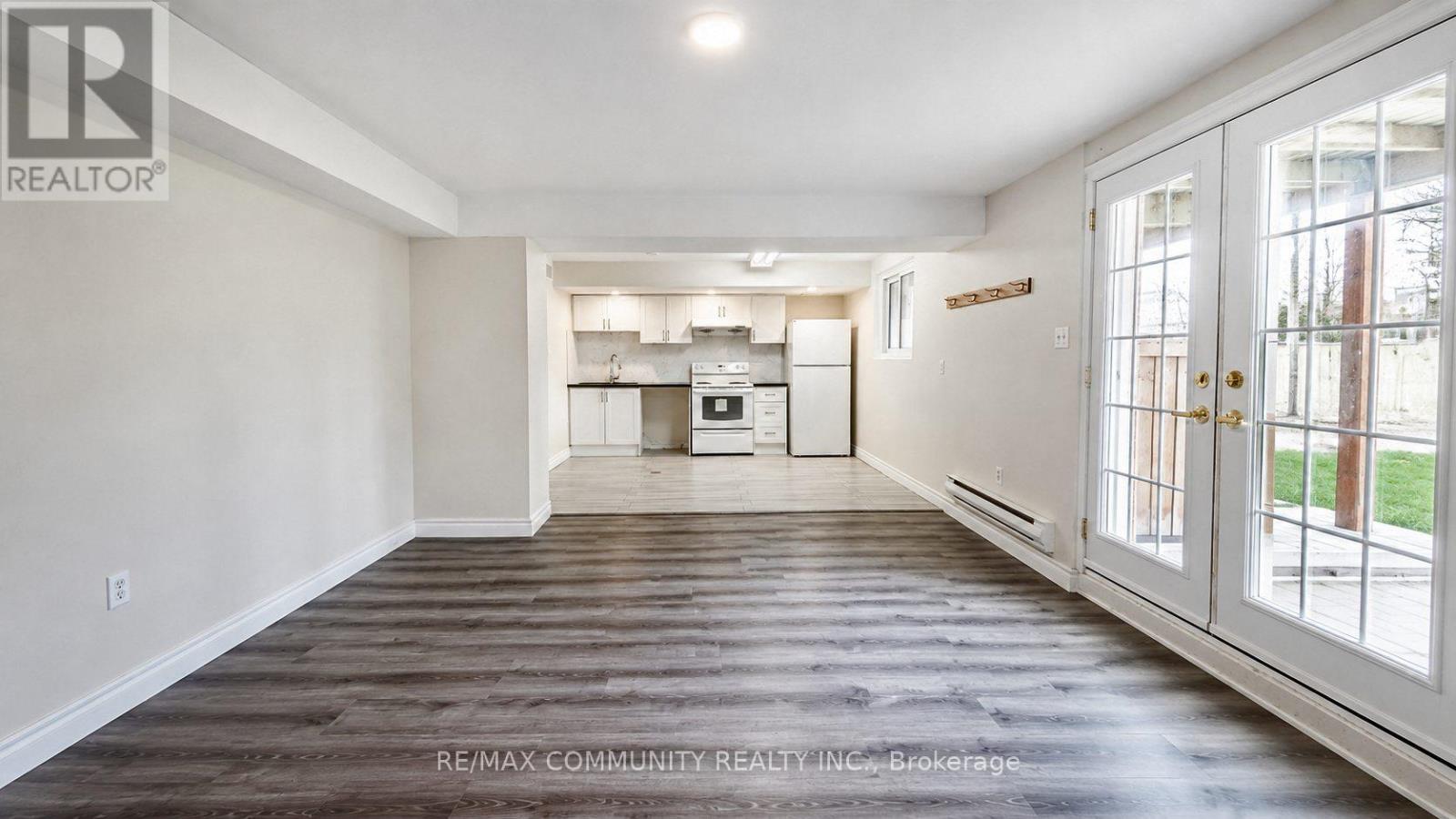 Bsmt - 225 Morningview Trail, Toronto, Ontario  M1B 5L7 - Photo 3 - E13097012