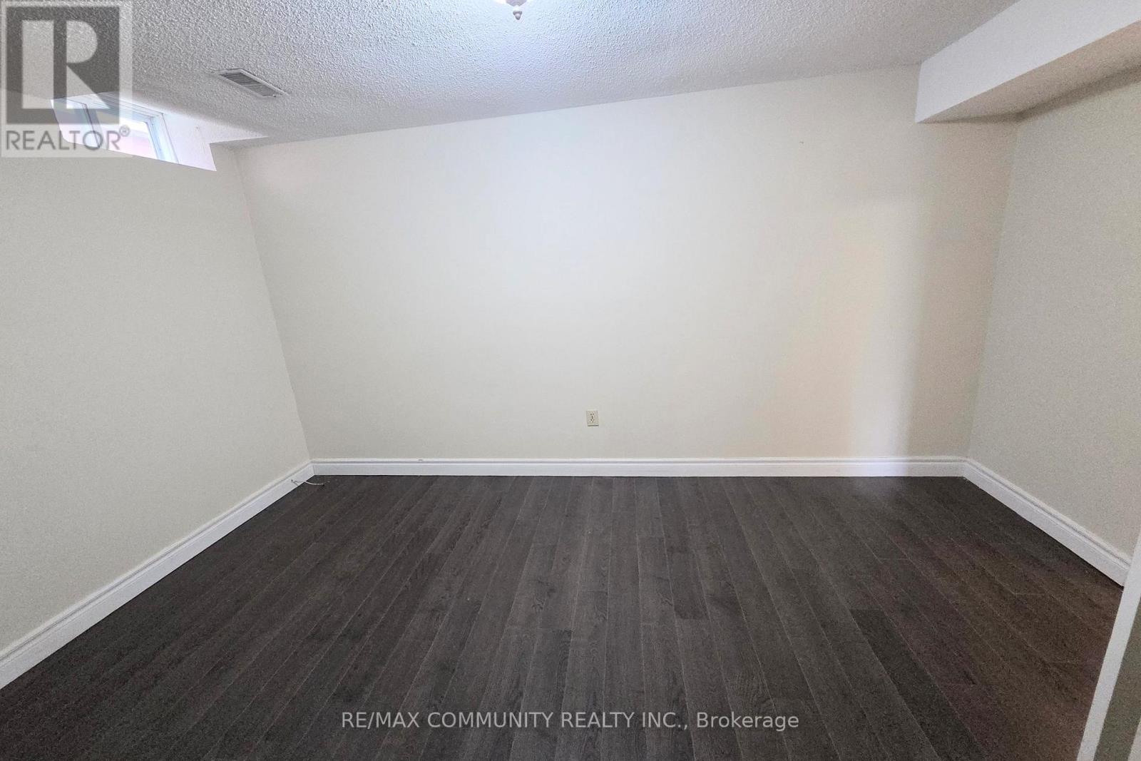 Bsmt - 225 Morningview Trail, Toronto, Ontario  M1B 5L7 - Photo 9 - E13097012