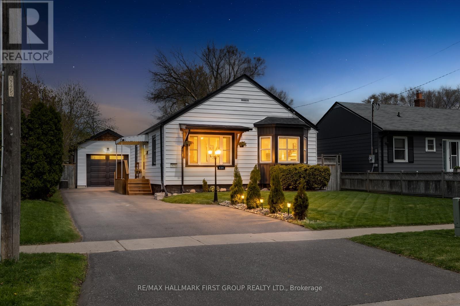 436 FAIRLEIGH AVENUE, Oshawa, Ontario