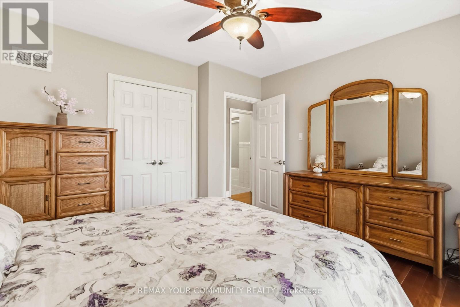 24 Mendip Crescent, Toronto, Ontario  M1P 1Y4 - Photo 33 - E13097152