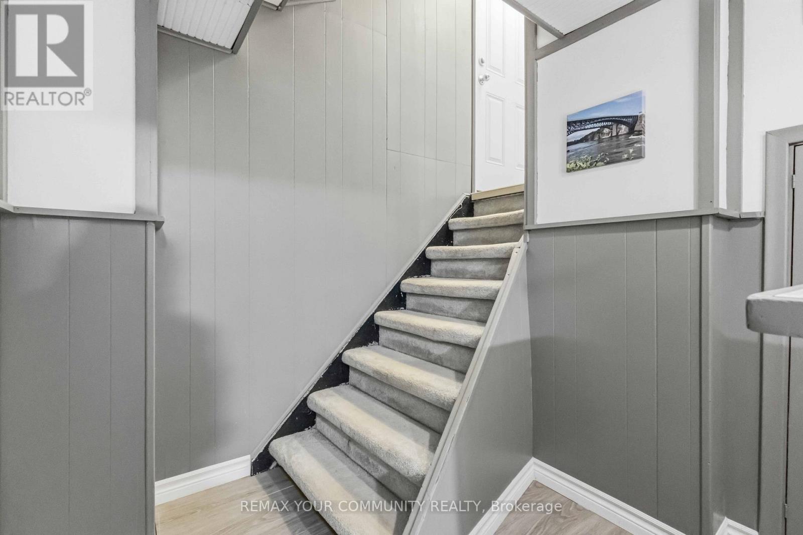 24 Mendip Crescent, Toronto, Ontario  M1P 1Y4 - Photo 36 - E13097152