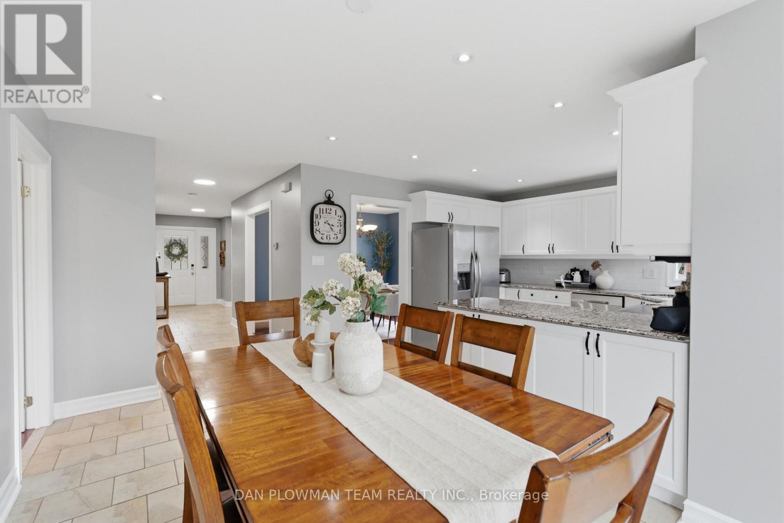 122 Robert Adams Drive, Clarington, Ontario  L1E 2C4 - Photo 11 - E13097210