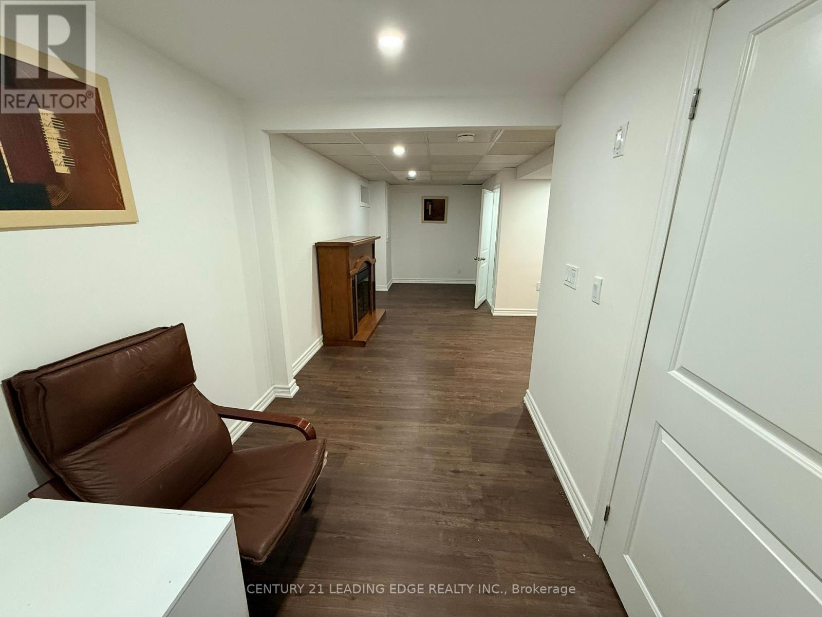 Lower - 532 Grandview Street S, Oshawa, Ontario  L1H 7S4 - Photo 4 - E13097230