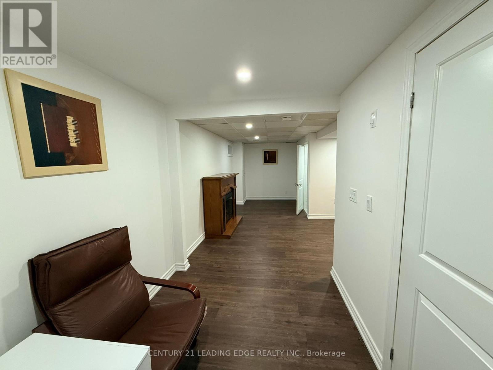 Lower - 532 Grandview Street S, Oshawa, Ontario  L1H 7S4 - Photo 5 - E13097230