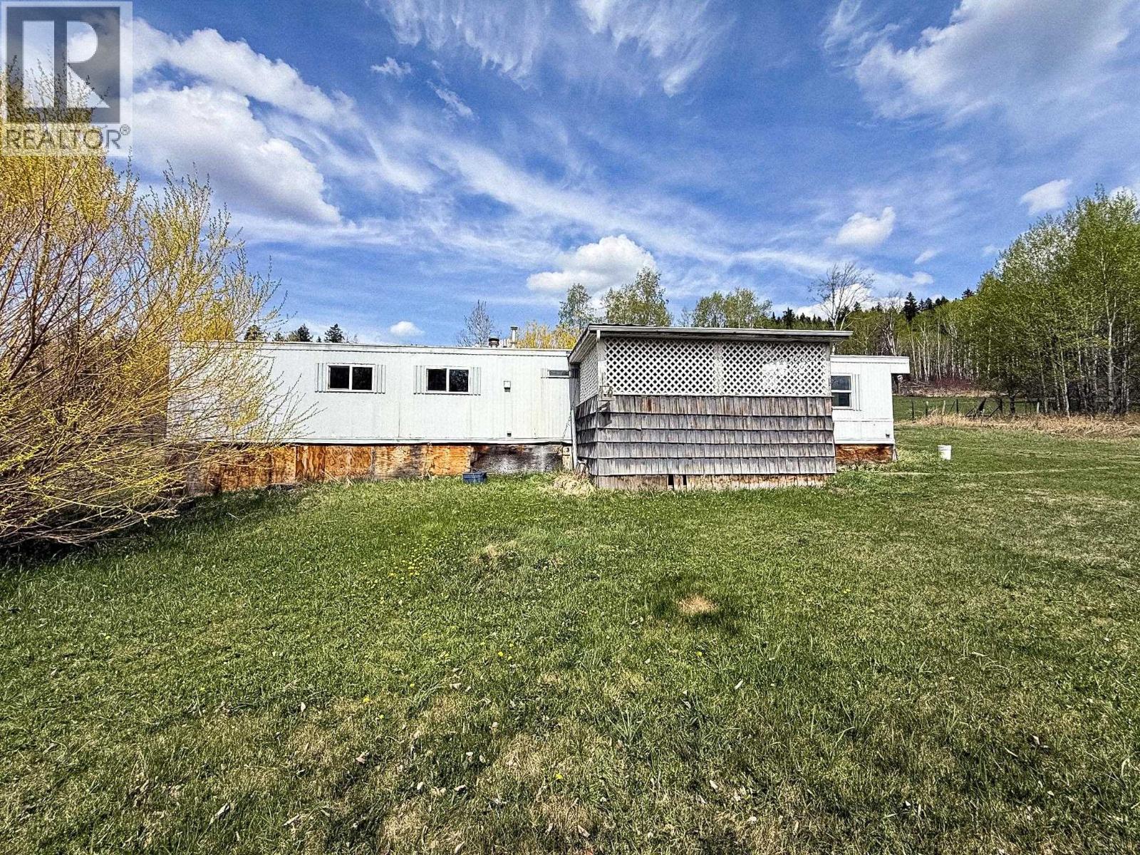 3733 S Cariboo 97 Highway, Lac La Hache, British Columbia  V0K 1T0 - Photo 6 - R3120836