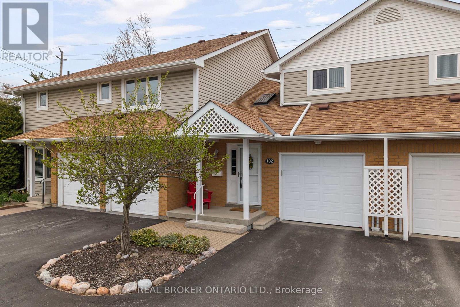 102 - 10 MUSEUM DRIVE, Orillia, Ontario