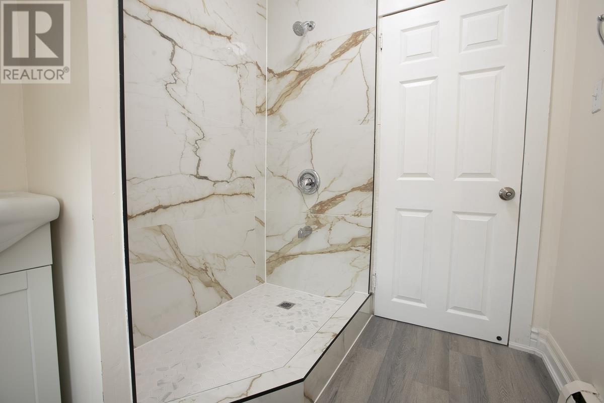 351 Bloor St W, Sault Ste. Marie, Ontario  P6C 1J6 - Photo 42 - SM260875