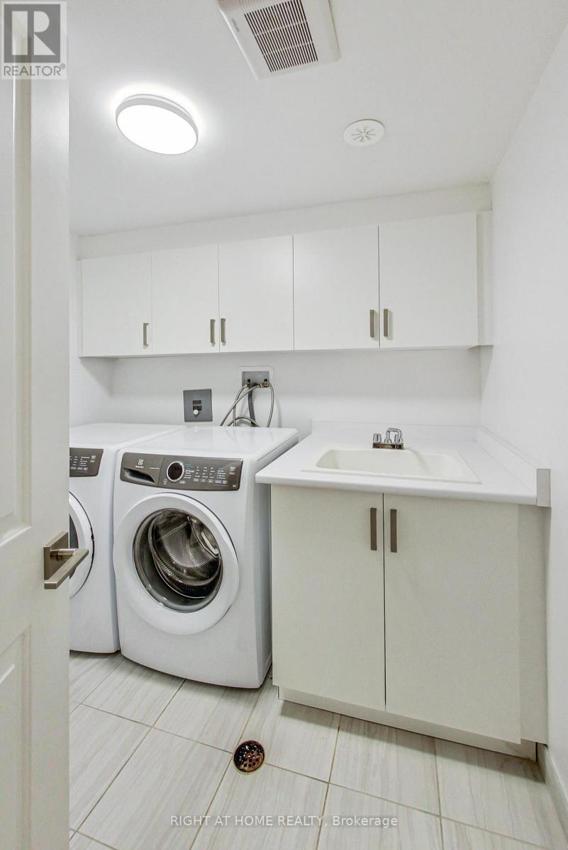 Th7 - 390 Highway 7 E, Richmond Hill, Ontario  L4B 0G5 - Photo 36 - N13097058