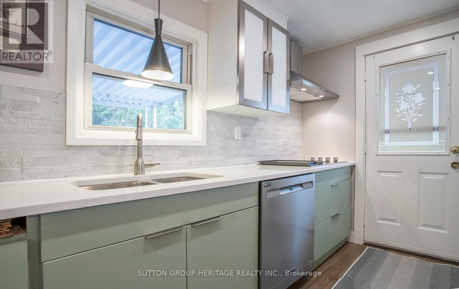 5 Willow Landing, Innisfil, Ontario  L9S 1M7 - Photo 15 - N13097060