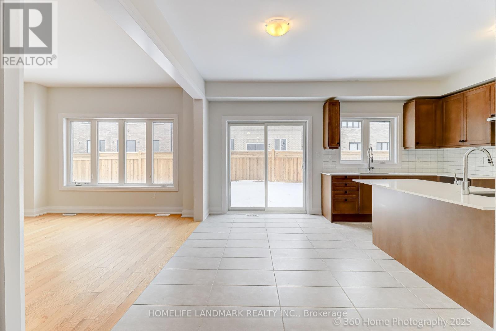 23 Aida Place, Richmond Hill, Ontario  L4E 1N3 - Photo 7 - N13097184