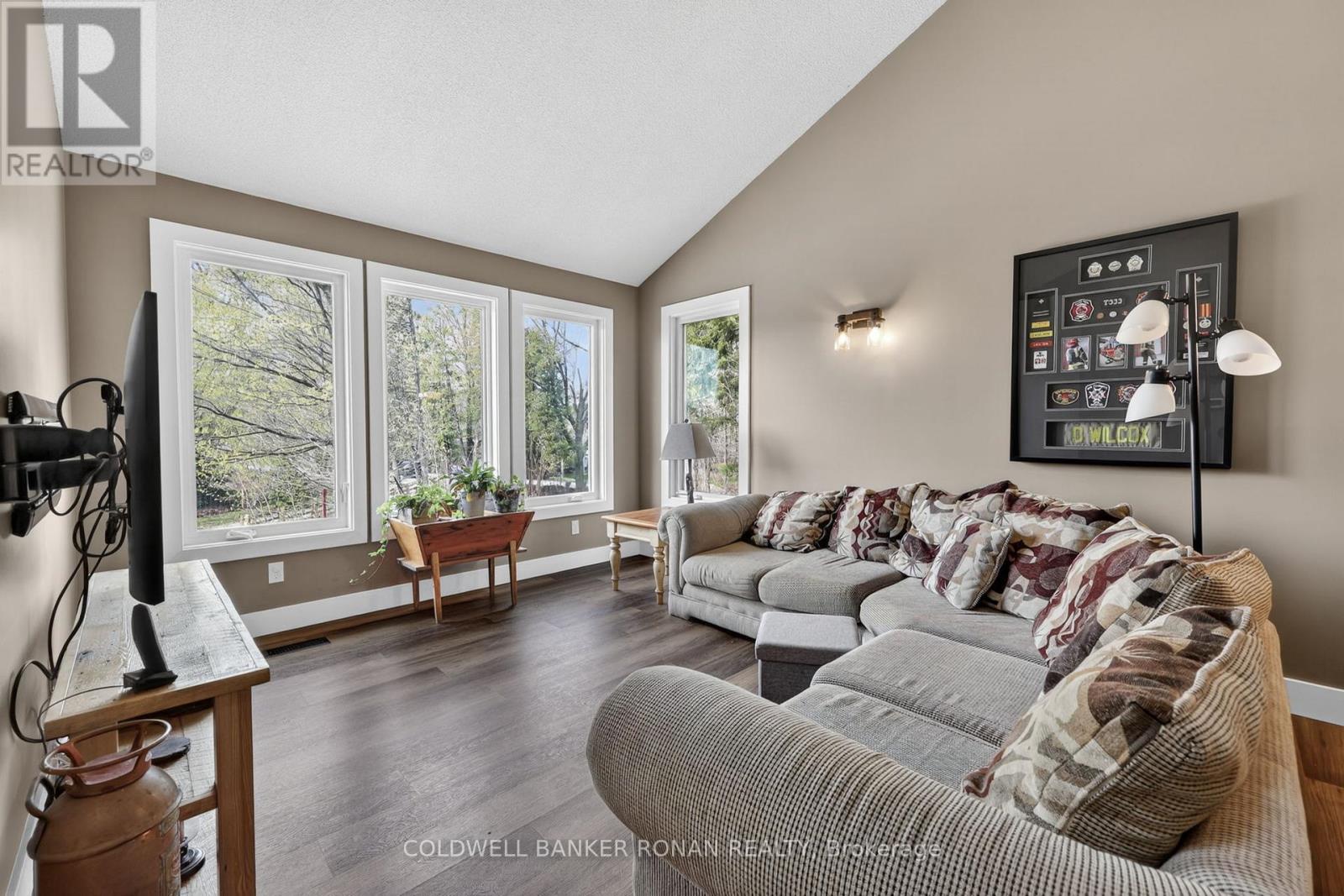 1761 Concession Rd 5, Adjala-Tosorontio, Ontario  L0G 1L0 - Photo 5 - N13097242