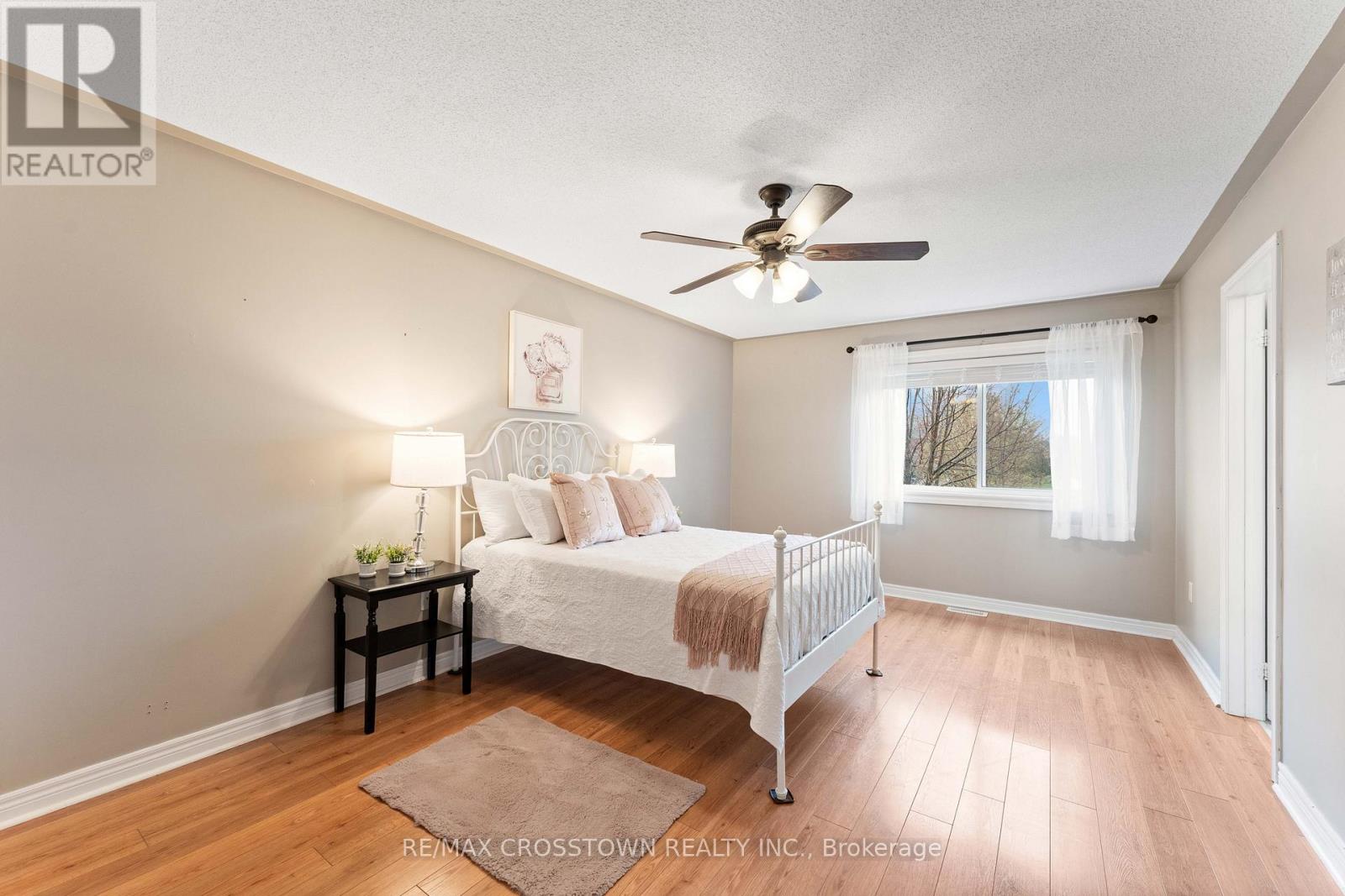 9 Coral Crescent, Richmond Hill, Ontario  L4E 4B6 - Photo 13 - N13097280