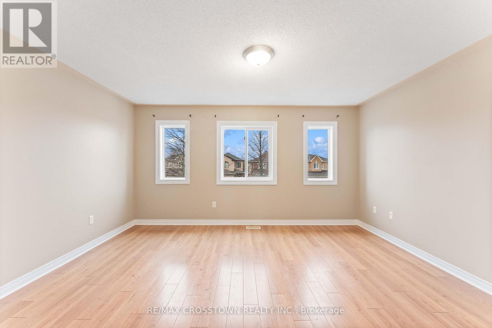 9 Coral Crescent, Richmond Hill, Ontario  L4E 4B6 - Photo 18 - N13097280