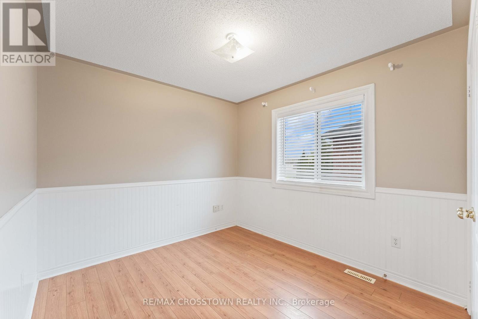 9 Coral Crescent, Richmond Hill, Ontario  L4E 4B6 - Photo 22 - N13097280