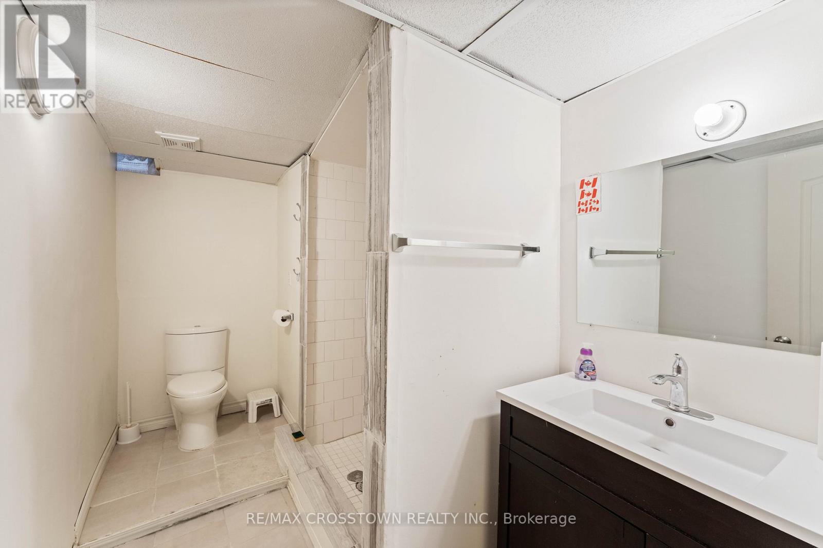9 Coral Crescent, Richmond Hill, Ontario  L4E 4B6 - Photo 28 - N13097280