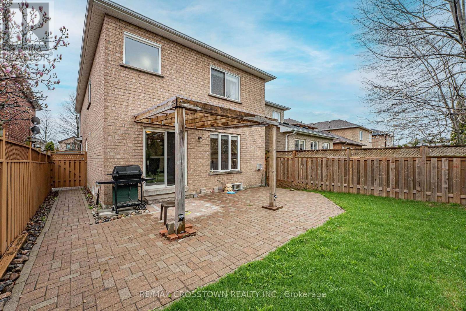 9 Coral Crescent, Richmond Hill, Ontario  L4E 4B6 - Photo 30 - N13097280