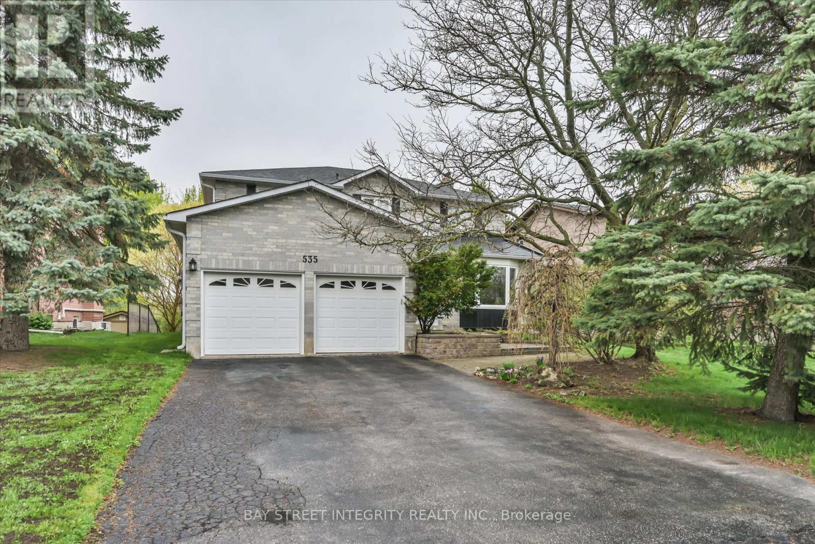535 MALVERN CRESCENT, Newmarket, Ontario