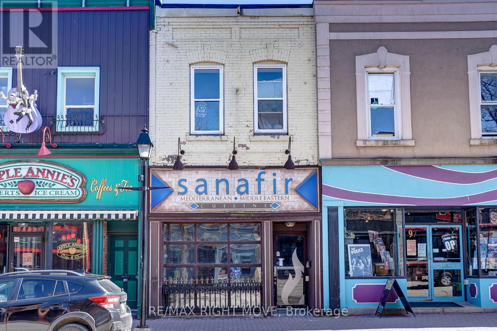 99 MISSISSAGA STREET E, Orillia, Ontario