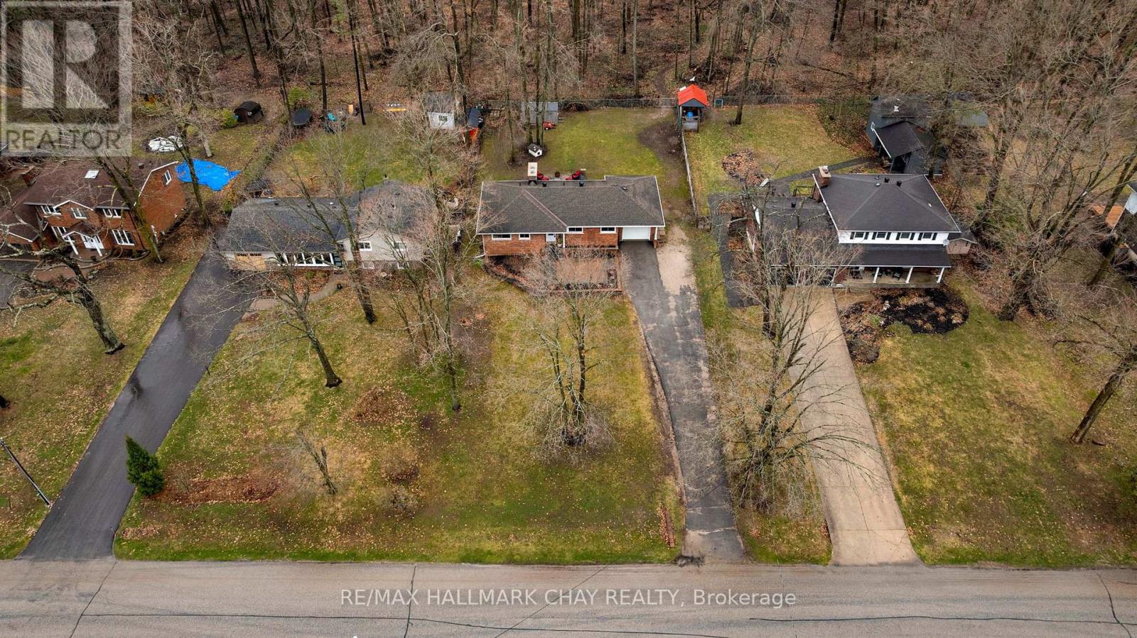 30 Jodies Lane, Springwater (Midhurst), Ontario  L0L 1X1 - Photo 37 - S13097056