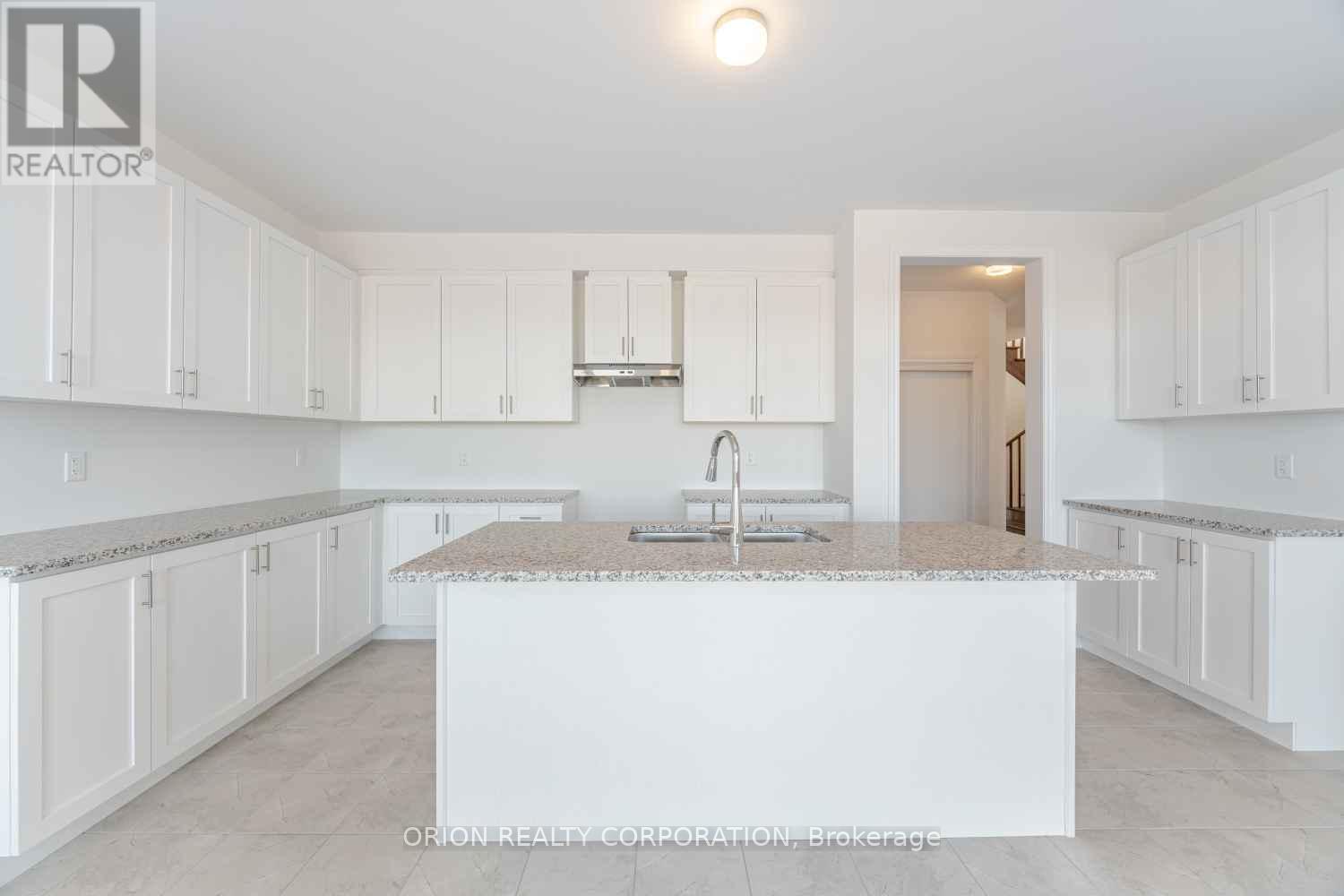 152 Thicketwood Avenue, Barrie, Ontario  L6J 0W8 - Photo 14 - S13097176
