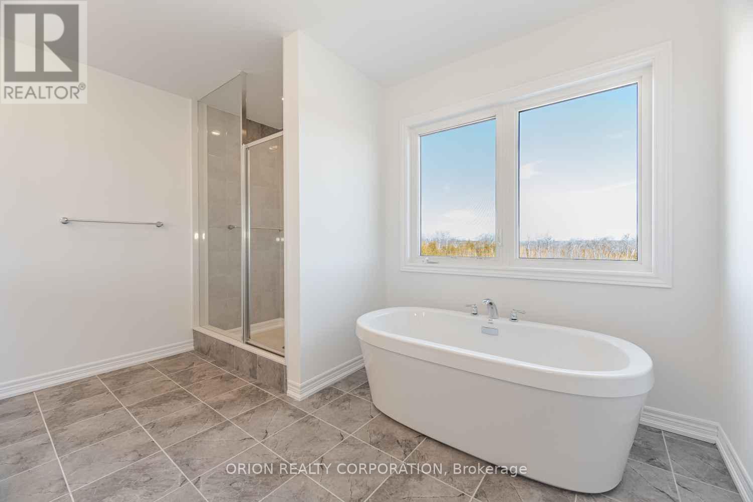 152 Thicketwood Avenue, Barrie, Ontario  L6J 0W8 - Photo 29 - S13097176