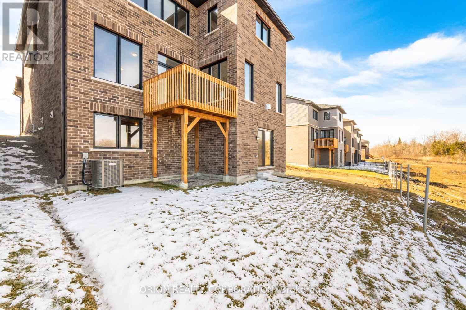 152 Thicketwood Avenue, Barrie, Ontario  L6J 0W8 - Photo 41 - S13097176