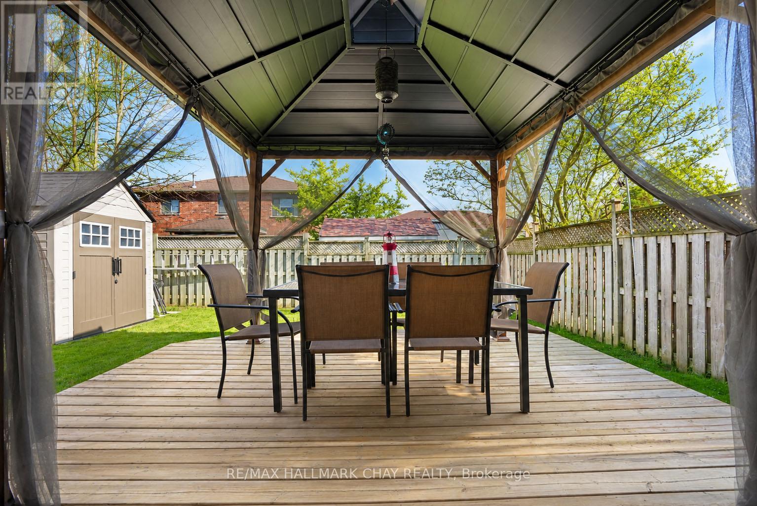 35 Butternut Drive, Barrie (Holly), Ontario  L4N 0E3 - Photo 19 - S13097206