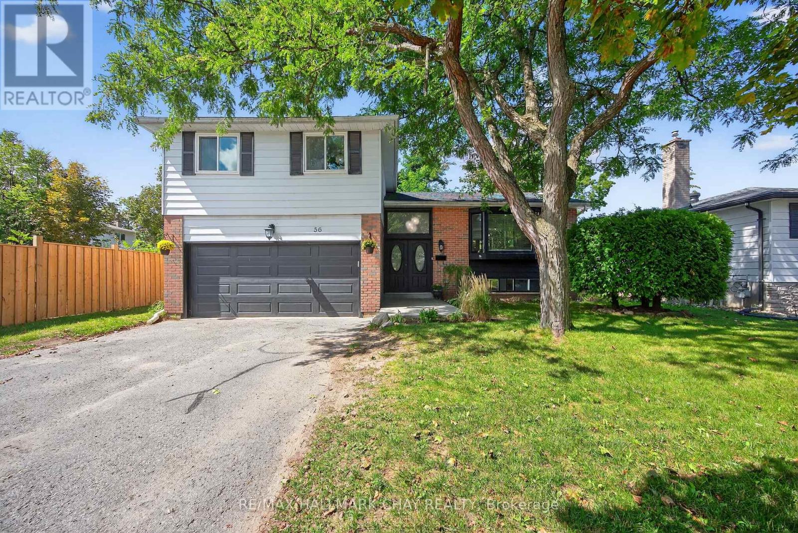 56 BRIAR ROAD, Barrie, Ontario