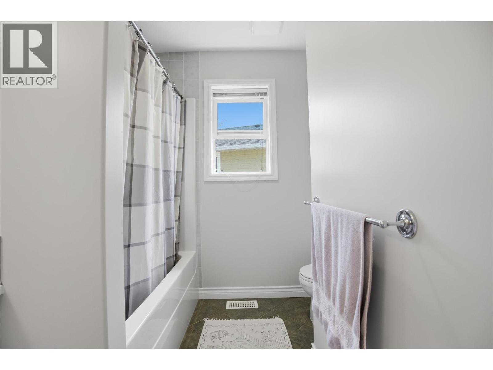 851 Bramble Place, Kamloops, British Columbia  V1S 1Y6 - Photo 33 - 10386510