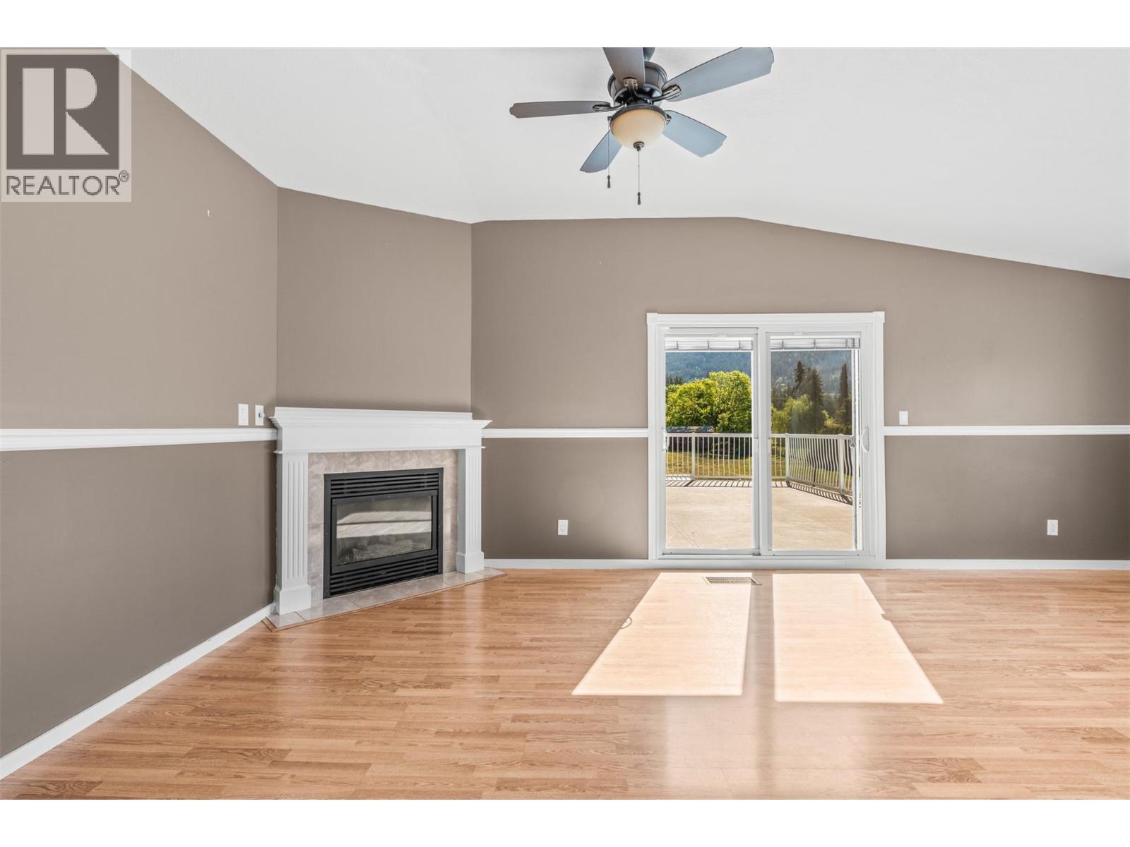 6109 Silver Star Road, Vernon, British Columbia  V1B 3P3 - Photo 26 - 10386233