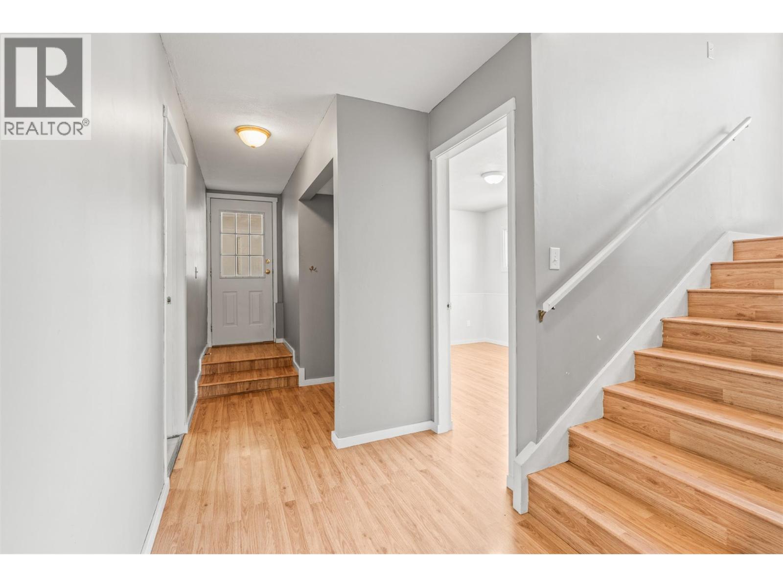 6109 Silver Star Road, Vernon, British Columbia  V1B 3P3 - Photo 29 - 10386233