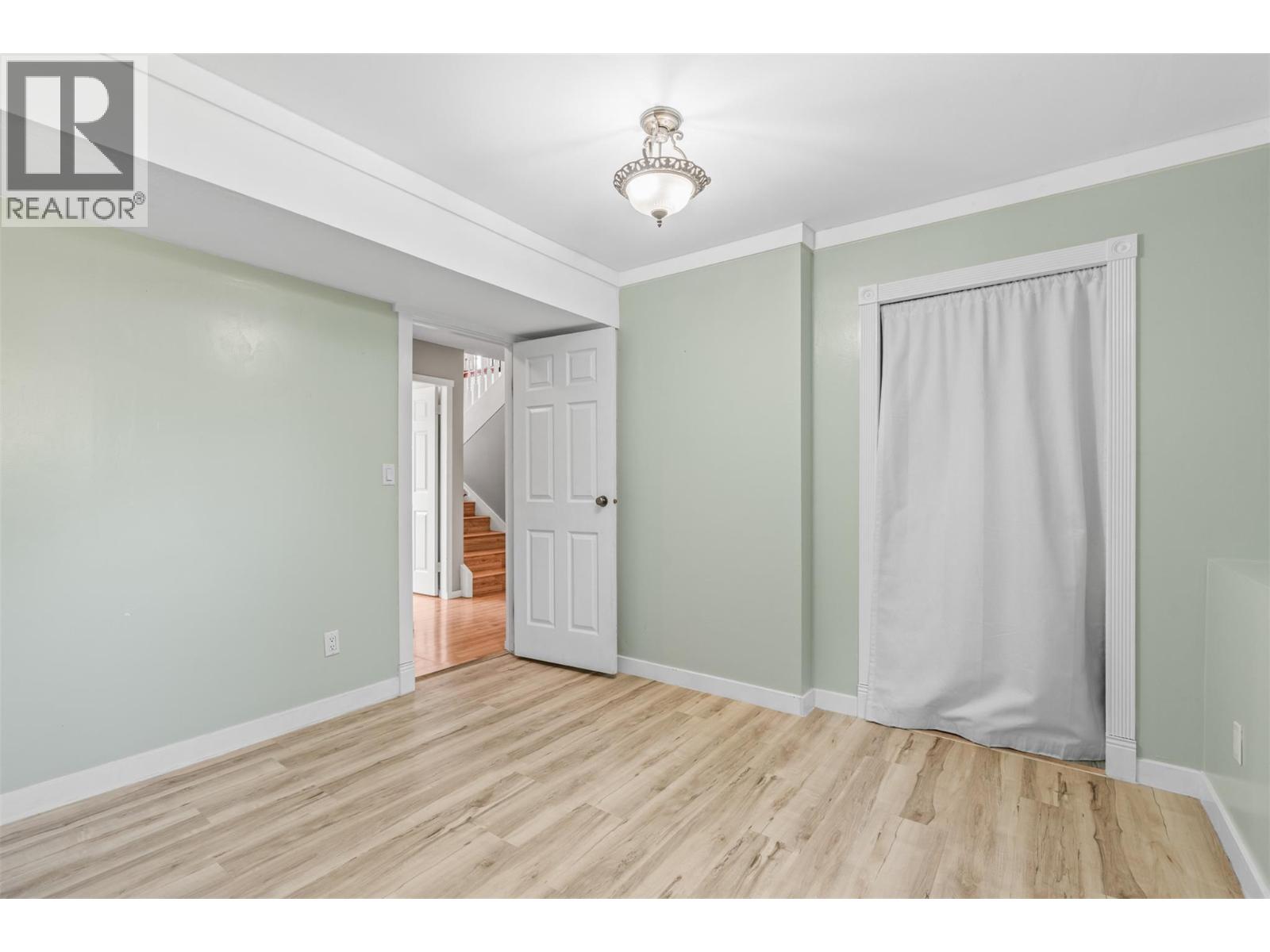 6109 Silver Star Road, Vernon, British Columbia  V1B 3P3 - Photo 33 - 10386233
