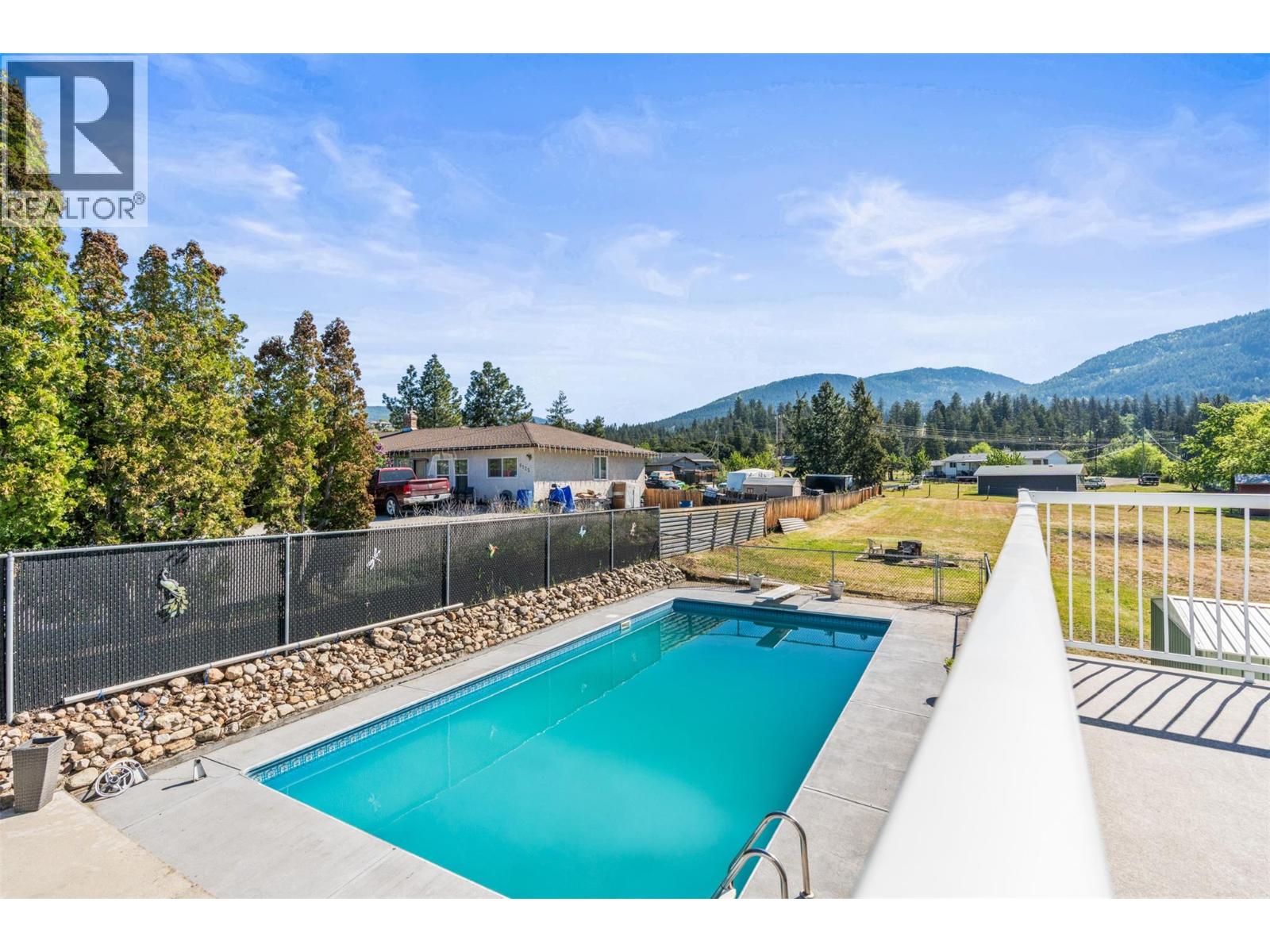 6109 Silver Star Road, Vernon, British Columbia  V1B 3P3 - Photo 43 - 10386233