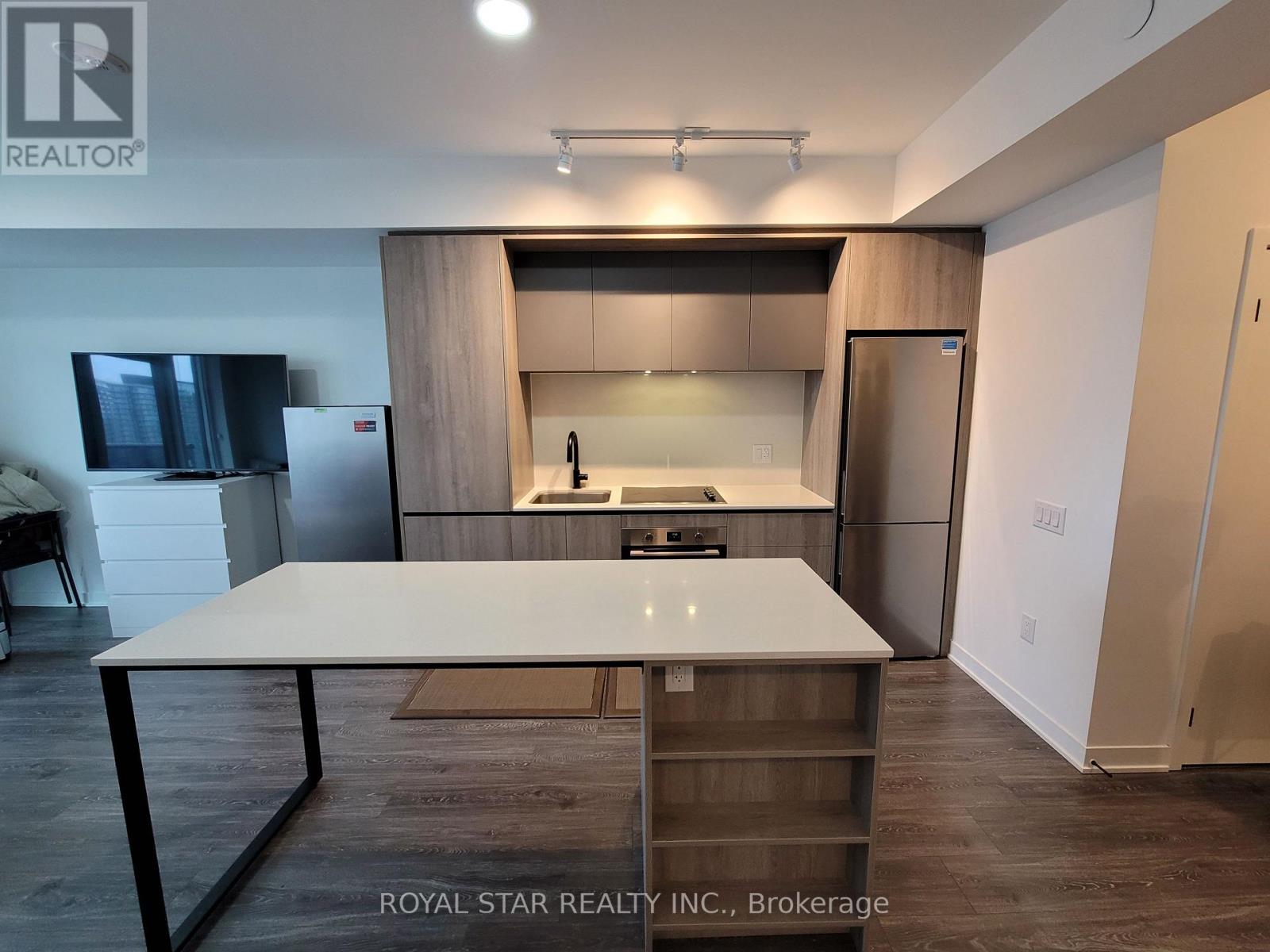 1905 - 2495 Eglinton Avenue W, Mississauga, Ontario  L5M 2T2 - Photo 7 - W13096906